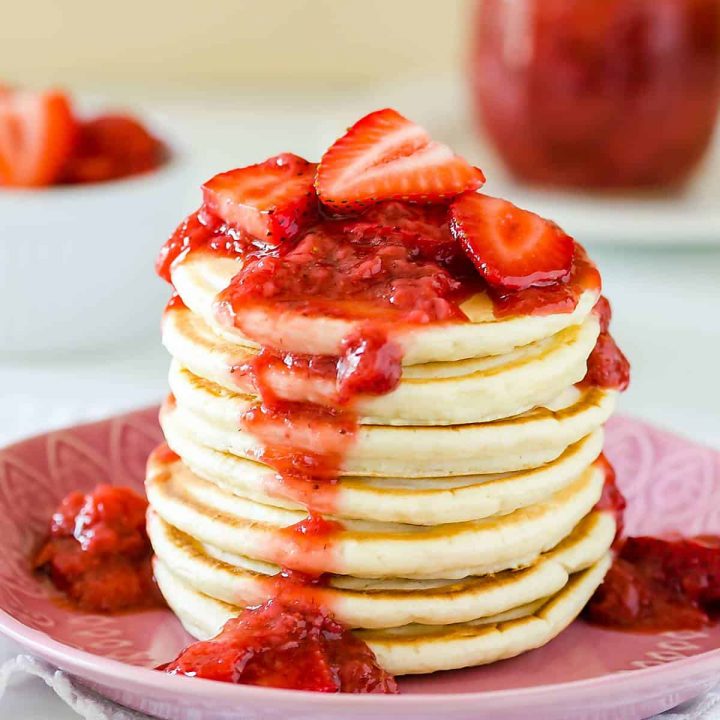 Strawberry Cheesecake Pancakes | Art From My Table