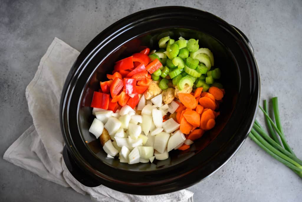 chicken and veggies in a crockpot