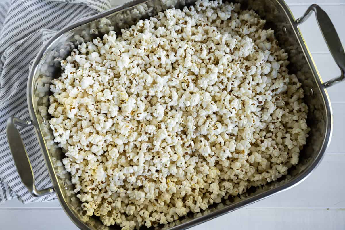 popcorn in a roasting pan